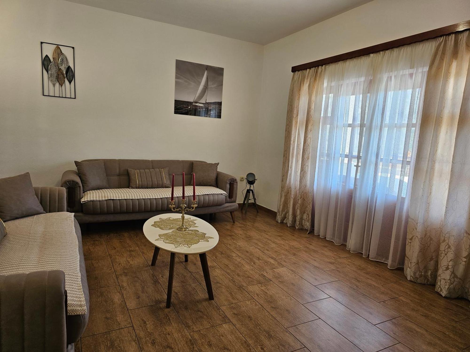 Apartments Nadja Котор Екстериор снимка