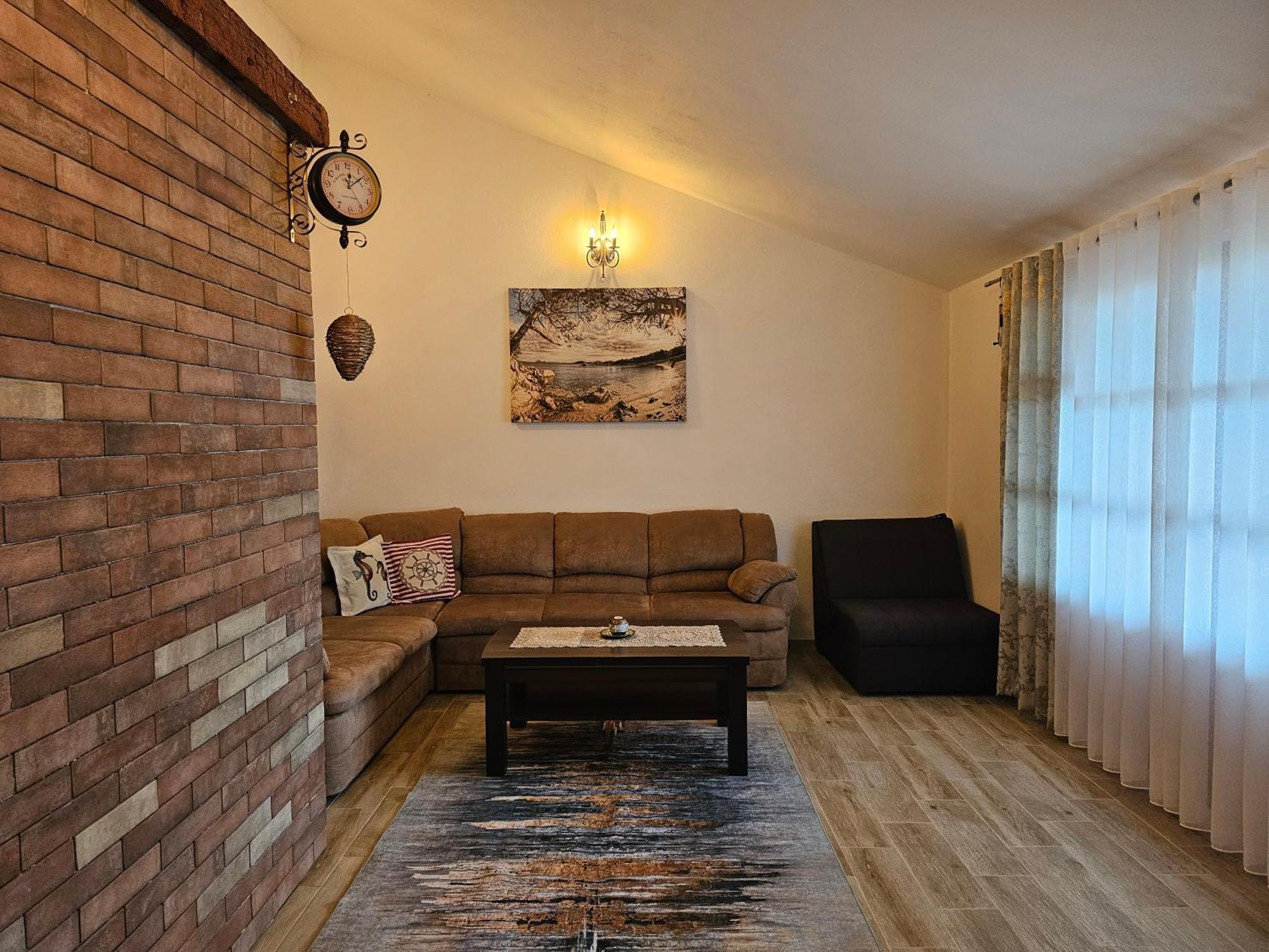Apartments Nadja Котор Стая снимка