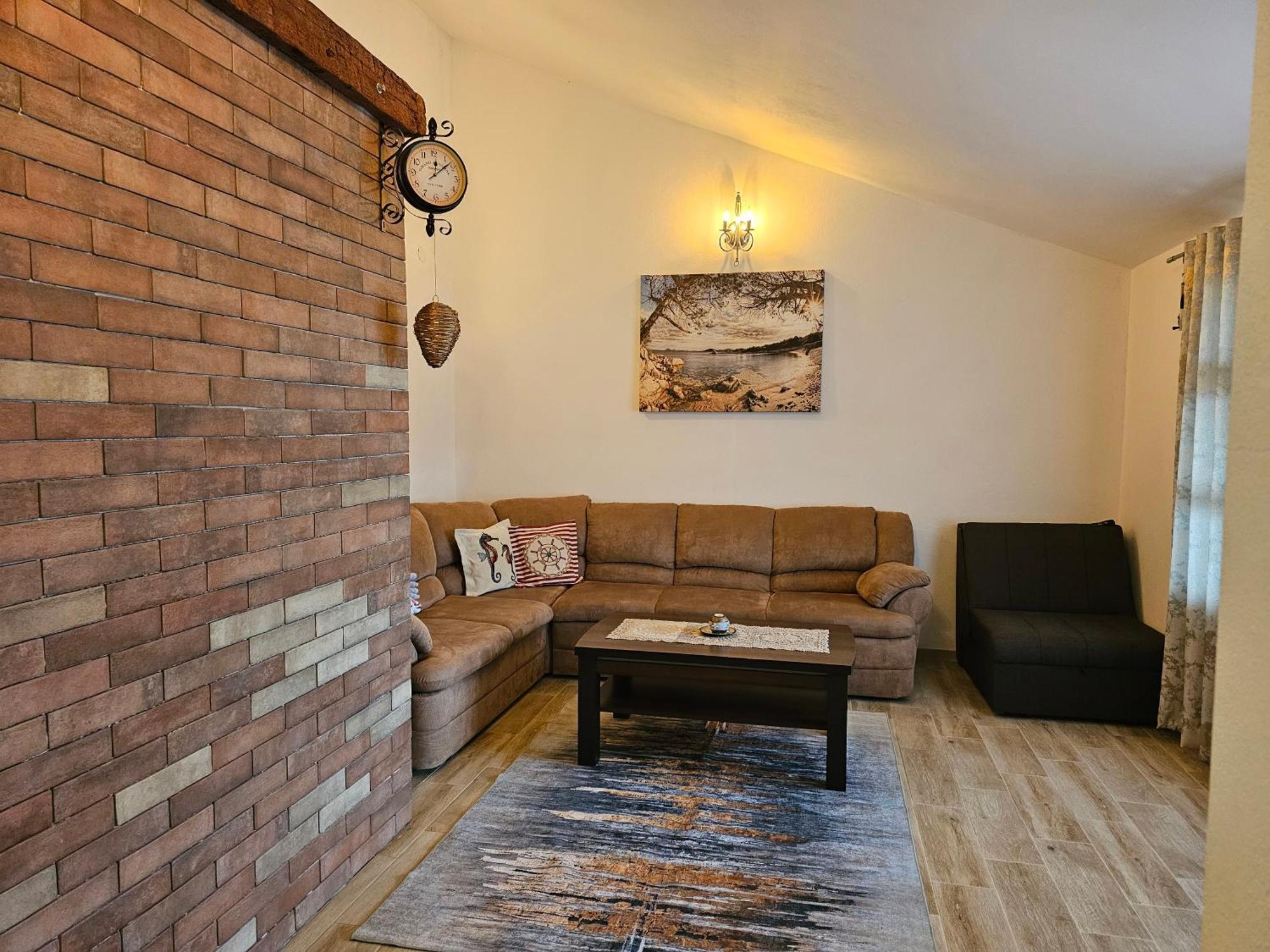 Apartments Nadja Котор Стая снимка
